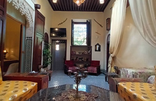 Talaa Maison | Typical riad with private terrace and free swimming pool 300 meters away.