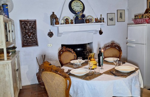 Corsanico Maison | "Casina Rossa" maison rustique dans les collines