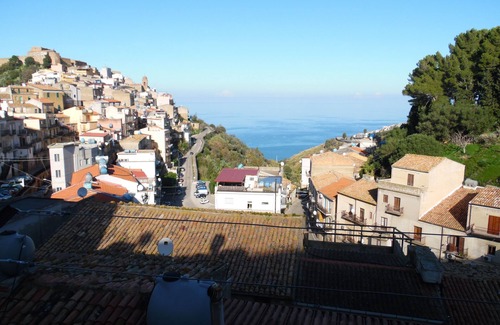 Caronia Maison | Maison typique sicilienne dans un village calme très proche de Cefalu