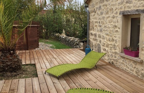 Sauzet Maison | MAISON TYPIQUE EN PIERRE 4 A 6 PERS PISCINE ET JACUZZI, PROCHE CAHORS ET MONTCUQ