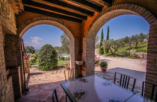 Collazzone Villa | Villa typique en pierre avec piscine privée, climatisation à 3km du village
