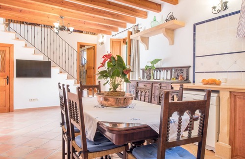 Sant Joan Maison | Villa typiquement majorquine "S'Era de Son Roig" avec jardin, piscine et Wi-Fi