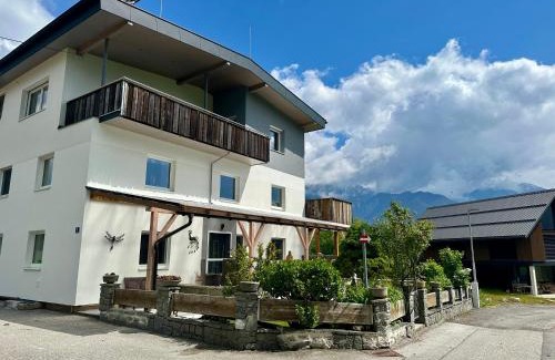 Inzing Appartement | Tyrolyl - Ferienhaus Tirol