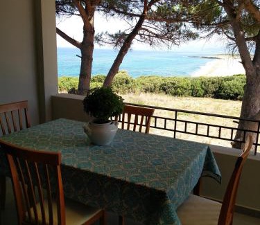 Kiparissia Maison | Tzanetos Seaside