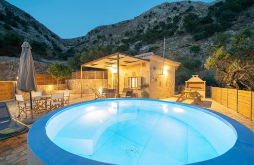Argostoli Maison | Tzortzatos Tiny Home