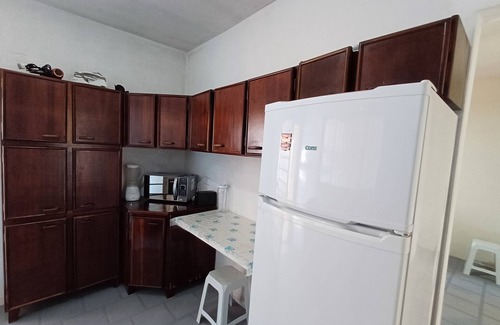 Barra da Lagoa Maison | Ubatuba beach house with garage spaces, flexible check-in and check-out