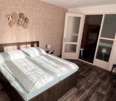 Krumvir Maison | Ubytování U Cesty