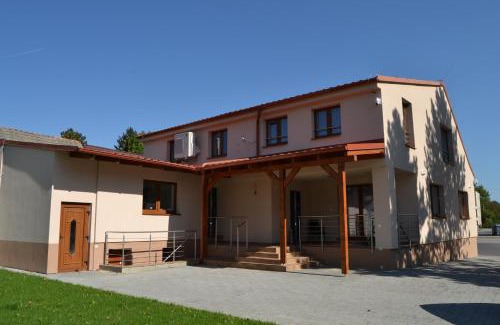 Pruske Maison | Ubytovanie pod Vršatcom