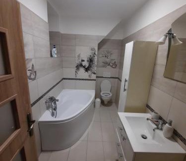 Krasnohorske Podhradie Maison | Ubytovanie pod hradom Krásnohorské Podhradie