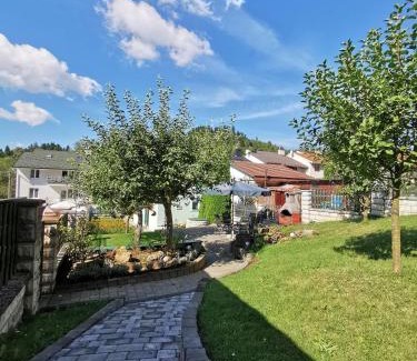 Vysne Ruzbachy Maison | Ubytovanie v súkromí Zelený dom