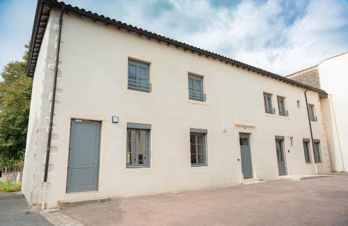 Uchizy Maison | Uch-y-Gite BY PRIMO CONClERGERIE