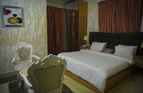 Calabar Hôtel | UG Wils Hotels and Suites