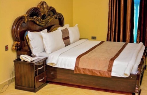 Ughelli Hôtel | Ughelli Wetland Hotel