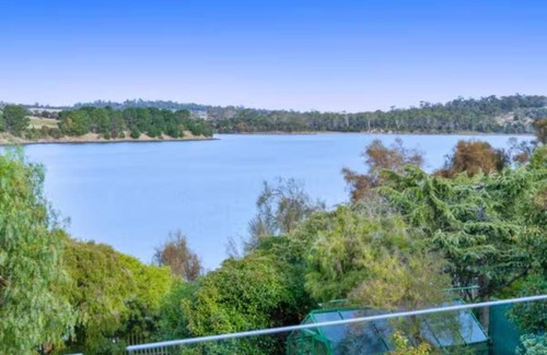 Carlton River Maison | Ulmia Riverfront retreat and Aurora viewing