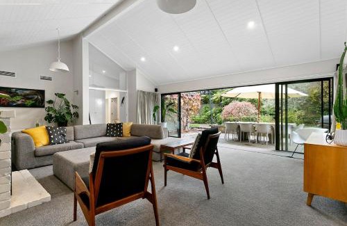 Taupo Maison | Ultimate 5-Star Getaway - Perfect for Any Season