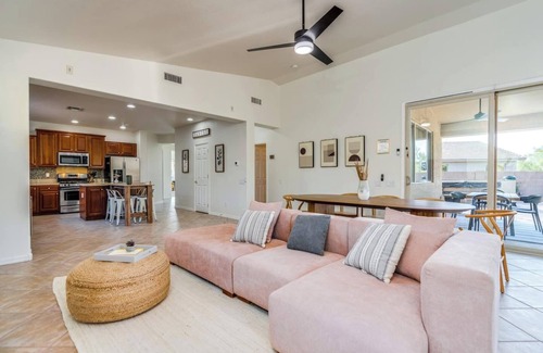 Rancho Vistoso Maison | Ultimate Desert Oasis w Pool, Cinema, Games, Tub!