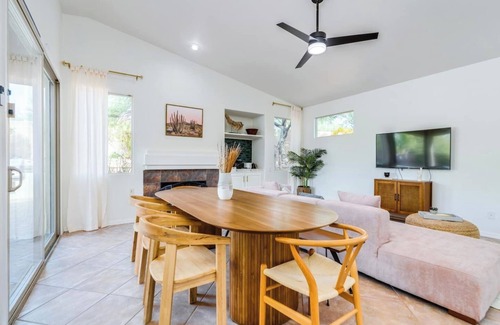 Rancho Vistoso Maison | Ultimate Desert Oasis w Pool, Cinema, Games, Tub!