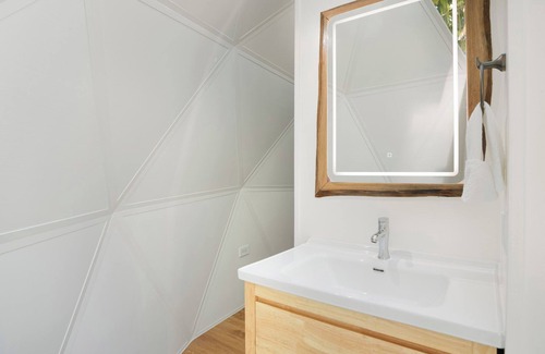 Potrero Hôtel | Peace Geodome with Wi-Fi, Hot-Tub, Pool, A/C in tranquil Potrero