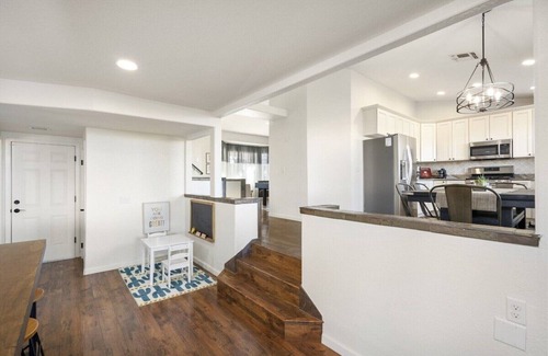 Glendale Maison | Ultimate PLAYcation Walk to State Farm Stadium/NFL