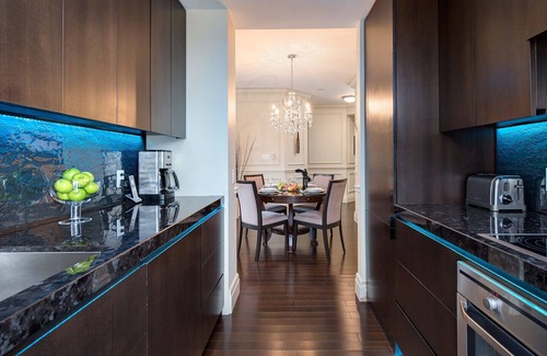 Bloor-Yorkville Hôtel | Luxe ultime Yorkville - Suite Coin de deux chambres (cuisine, balcon) [T6]