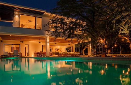 Playa Colorado Villa | Ultra Deluxe Surf Front Estate @Colorados