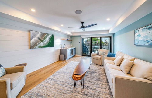 North End Copropriété | Ultra Luxury BeachFront on Boardwalk with Plunge Pool and Elevator! 6BR/7BA!
