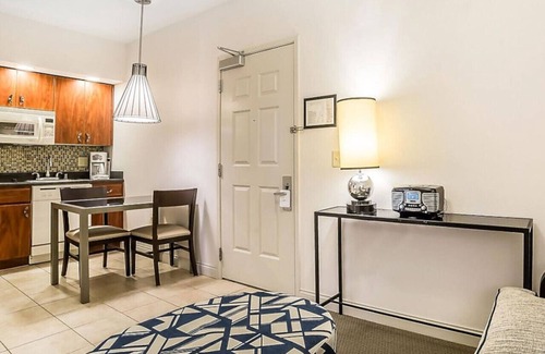 Las Vegas Copropriété | Ultra Modern 1BD condo near the Famous Las Vegas S