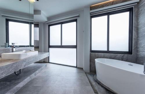 Chalong Villa | Ultra Modern Sea View Huge Pool Villa V167