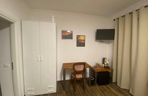 Castelbuono Maison | Umberto primo rooms Short-term rentals castelbuono