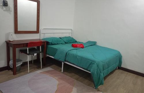 Taman Johor Jaya Maison | Umieta Homestay