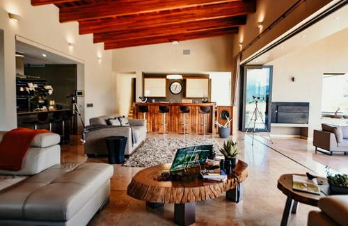 Hoedspruit Maison | umVangati House