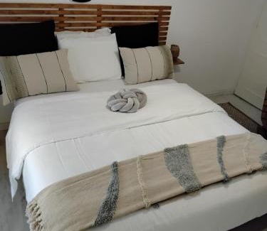 Ay Maison | Un été sans fin - 3 chambres- 3 lits - balnéo