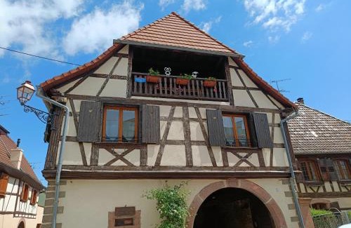 Beblenheim Appartement | Un balcon sur les toits