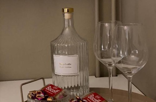 Saint-Aquilin-de-Pacy Lit Et Petit-Déjeuner | UN COCON EN VILLE - chambre SPA chic et élégante