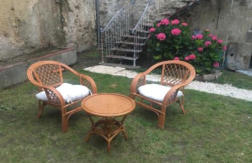 Parthenay Lit Et Petit-Déjeuner | un dimanche chez Julie chambre Léontine