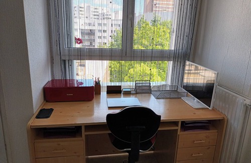 Center Appartement | Un grand jolie T1 sans vis a vis très lumineux, agréable au centre ville