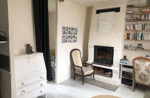 Saint-Germain-des-Fosses Appartement | Un petit studio dans un cadre naturel