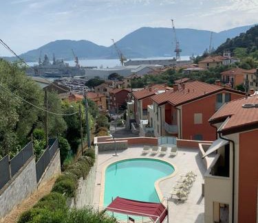 Lerici Appartement | Una terrazza sul golfo - 2 bedrooms