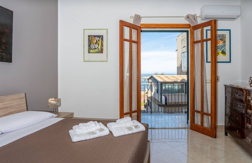 Sferracavallo Lit Et Petit-Déjeuner | Una Terrazza sul Golfo