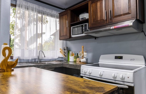 San Ramon Maison | Uncle Carlos's house