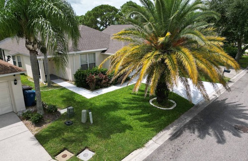 Haines City Maison | Under new management - 5-star golf course house