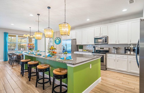 Loughman Maison | Under the Sea Bedroom, Tropical Game Room, Theater, Pool Table + Card Table: Key Lime Cove