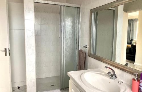 Humewood Appartement | Underafricanskys, Humewood