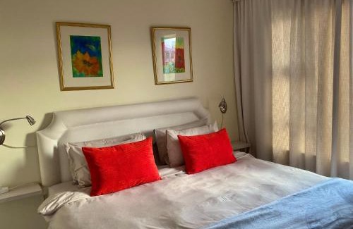Humewood Appartement | Underafricanskys, Humewood