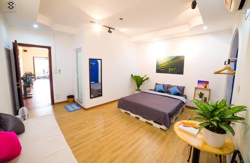 Nhat Tan Maison | Suite souterraine près du lac Ouest, Ha Noi - Famille d'accueil Em Am