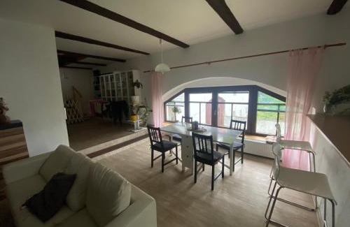 Libesice Maison | Underhillhouse