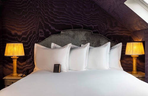 Arts-et-Metiers Hôtel | UNE AUTRE CHAMBRE