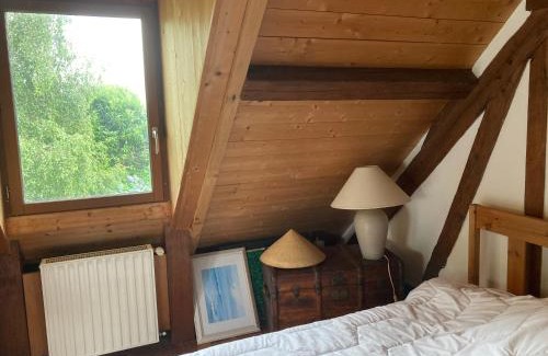 Bordeaux-Saint-Clair Maison | Une chambre dans la verdure