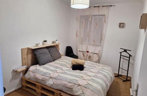 Feillens Appartement | Une escale au calme