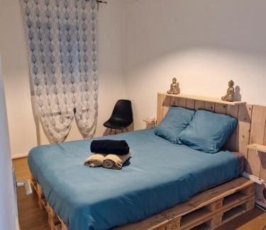 Feillens Appartement | Une escale au calme